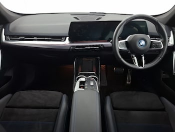 Used BMW iX1 2023 for sale - 76238217: Photo
