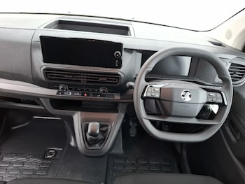 Used Vauxhall Vivaro 2024 for sale - 76732098: Photo