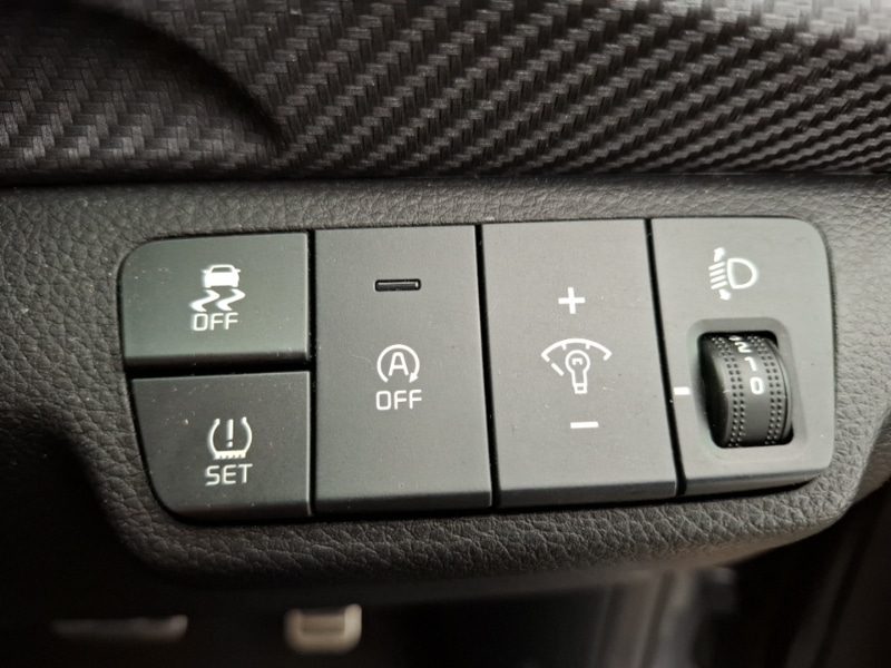 Used Kia Stonic 2023 for sale - 77466163: Photo 14