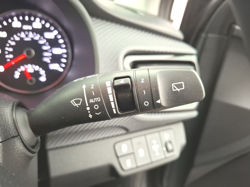 Used Kia Stonic 2023 for sale - 77466163: Photo 15