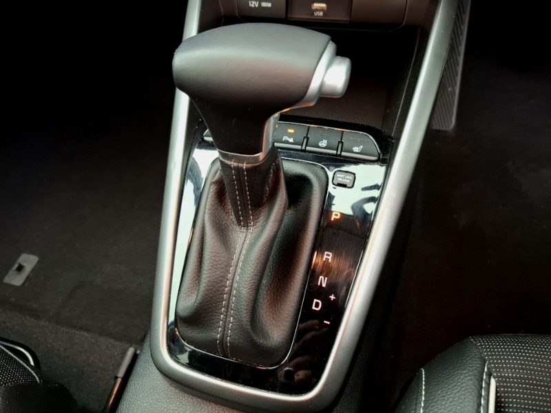 Used Kia Stonic 2023 for sale - 77466163: Photo 19