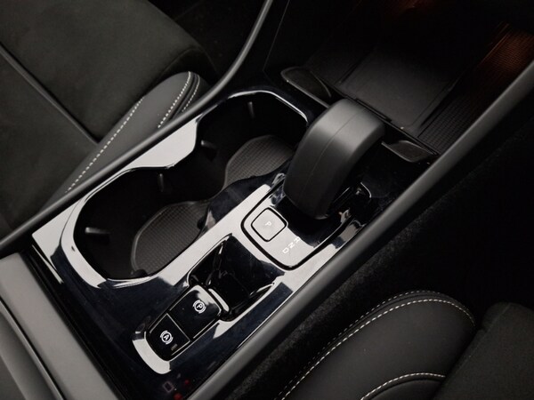 Used Volvo XC40 2024 for sale - 75732039: Photo 13