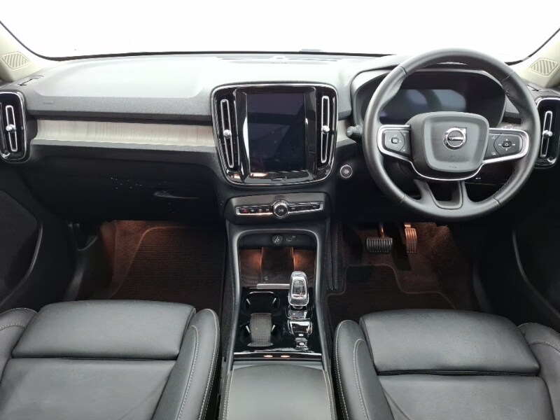 Used Volvo XC40 2024 for sale - 76268932: Photo 2