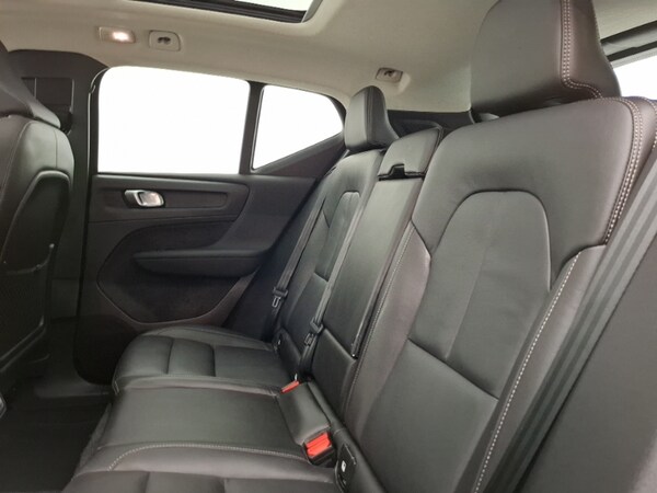 Used Volvo XC40 2024 for sale - 76268932: Photo 6