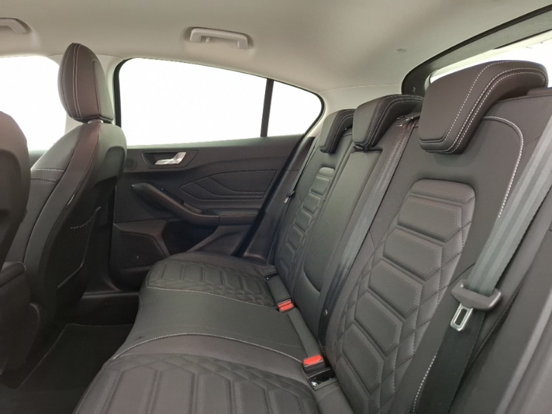 Used Ford Focus 2022 for sale - 76717911: Photo 6