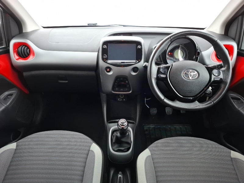 Used Toyota AYGO 2019 for sale - 76325505: Photo 2