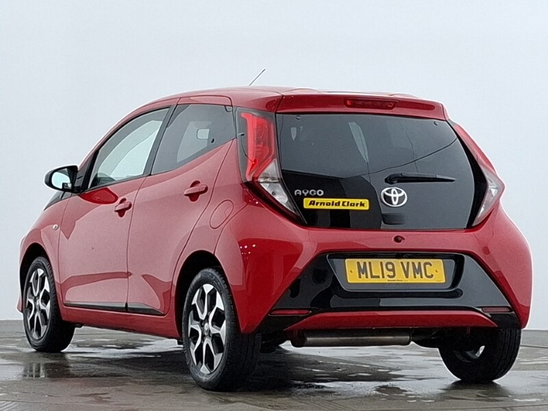 Used Toyota AYGO 2019 for sale - 76325505: Photo 3