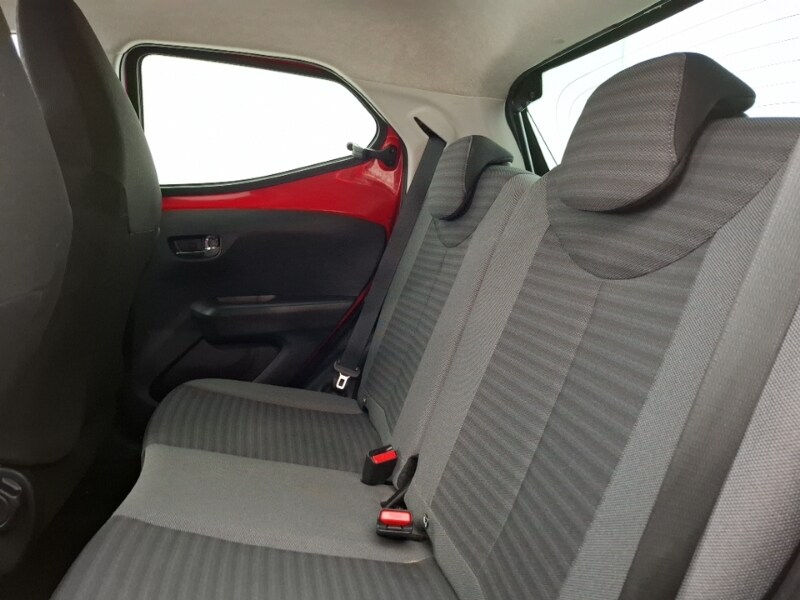 Used Toyota AYGO 2019 for sale - 76325505: Photo 6