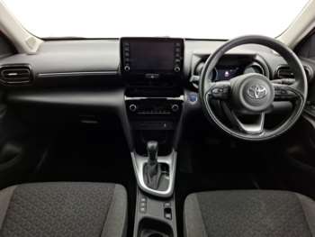 Used Toyota Yaris Cross 2023 for sale - 74288100: Photo