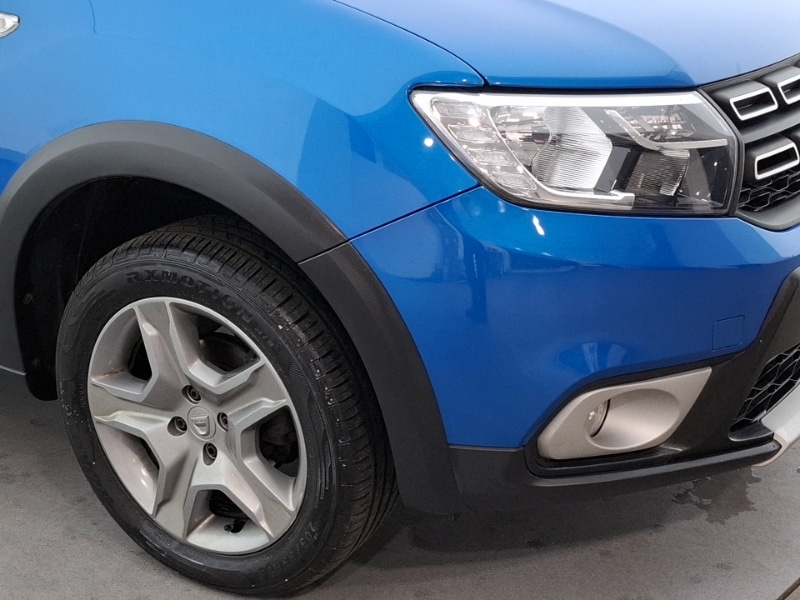 Used Dacia Sandero Stepway 2019 for sale - 77756142: Photo 9