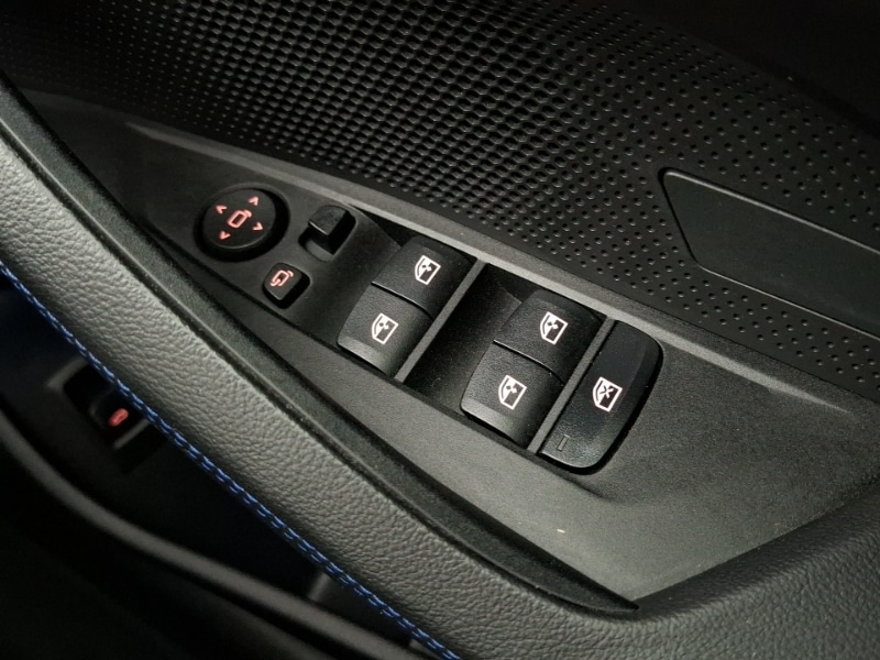 Used BMW i4 2022 for sale - 76566944: Photo 18