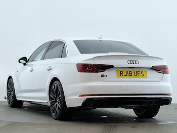 Used Audi A4 2018 for sale - 78440026: Photo