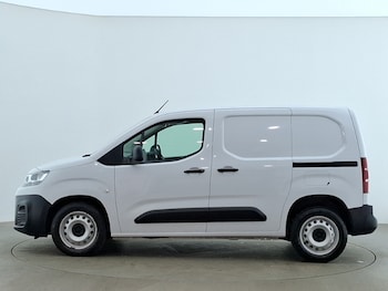 Used Citroen Berlingo 2024 for sale - 76834076: Photo