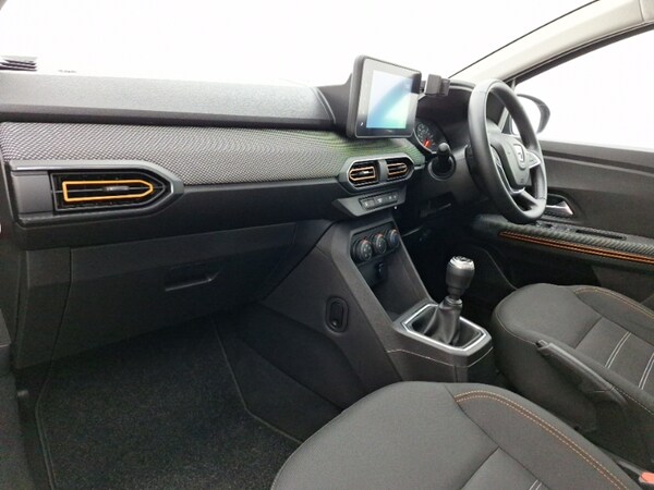 Used Dacia Sandero Stepway 2021 for sale - 75386338: Photo 5