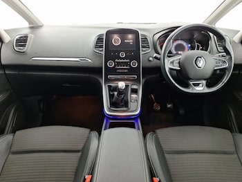 Used Renault Scenic 2017 for sale - 75470752: Photo