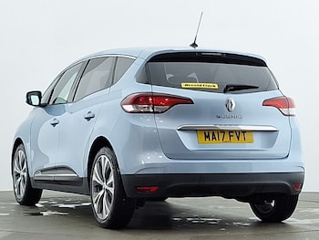Used Renault Scenic 2017 for sale - 75470752: Photo