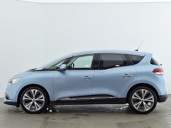 Used Renault Scenic 2017 for sale - 75470752: Photo