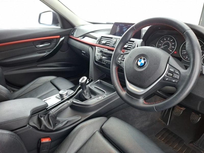 Used BMW 3 Series 2019 for sale - 76602355: Photo 12