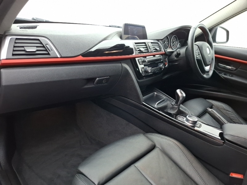 Used BMW 3 Series 2019 for sale - 76602355: Photo 5