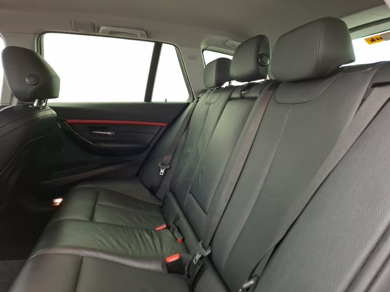 Used BMW 3 Series 2019 for sale - 76602355: Photo 6