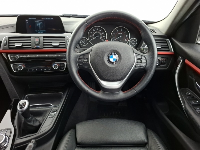 Used BMW 3 Series 2019 for sale - 76602355: Photo 7