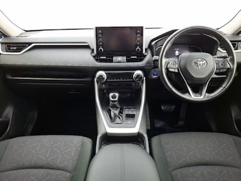 Used Toyota RAV4 2020 for sale - 77012511: Photo