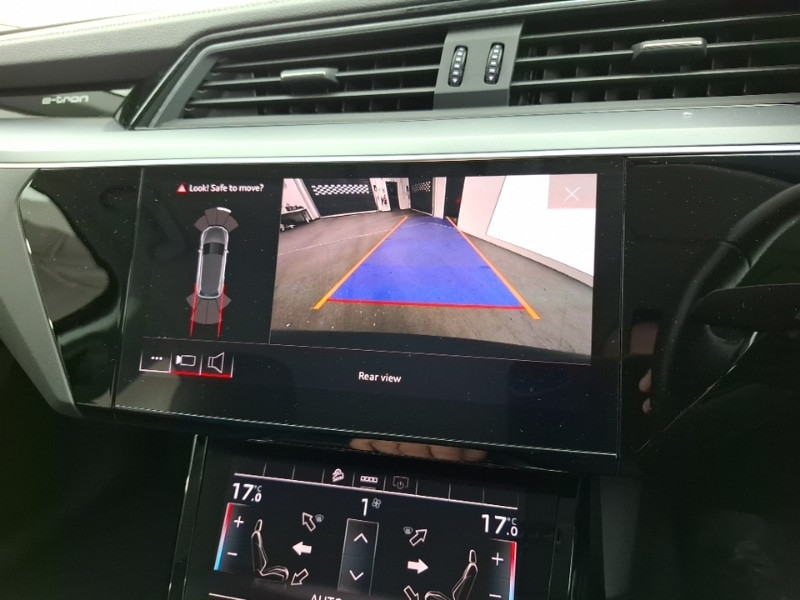 Used Audi e-tron 2020 for sale - 76383862: Photo 11