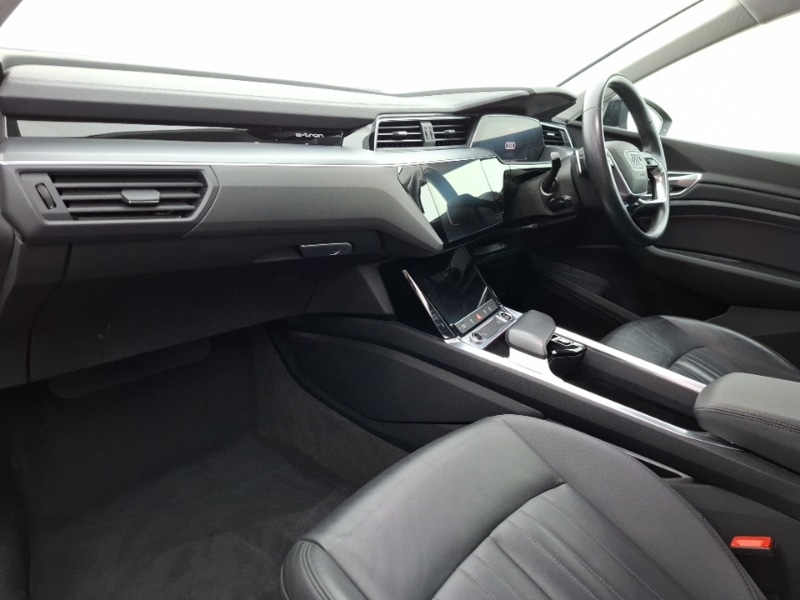Used Audi e-tron 2020 for sale - 76383862: Photo 5