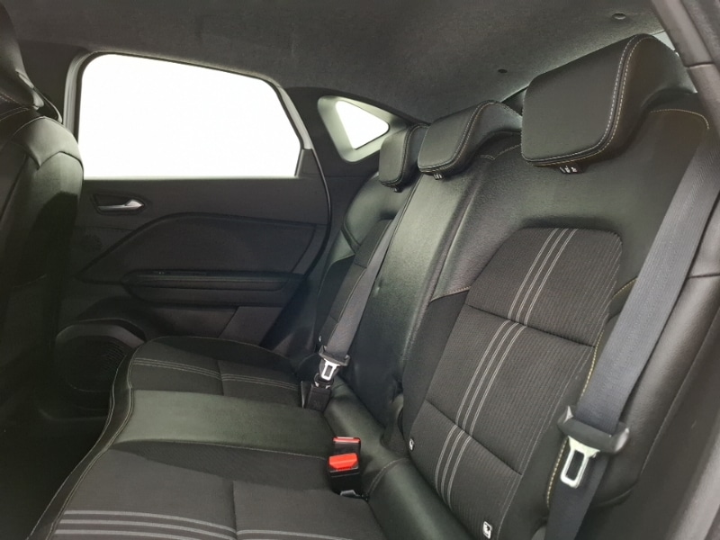 Used Renault Captur 2023 for sale - 77960451: Photo 6