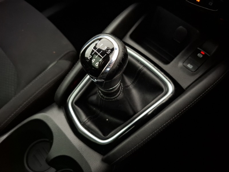 Used Nissan Qashqai 2018 for sale - 77815838: Photo 14