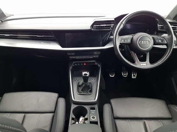 Used Audi A3 2023 for sale - 76130192: Photo 2