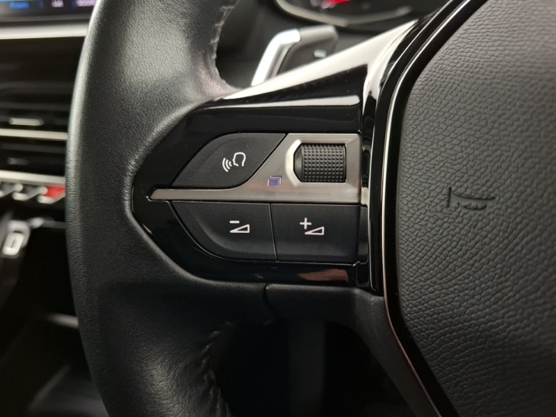 Used Peugeot 2008 2020 for sale - 77352361: Photo 14