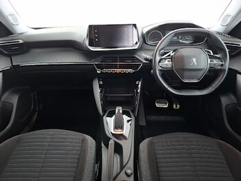 Used Peugeot 2008 2020 for sale - 77352361: Photo