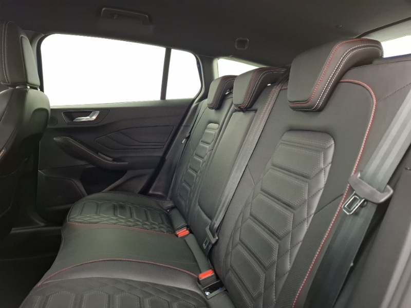 Used Ford Focus 2023 for sale - 77644861: Photo 6