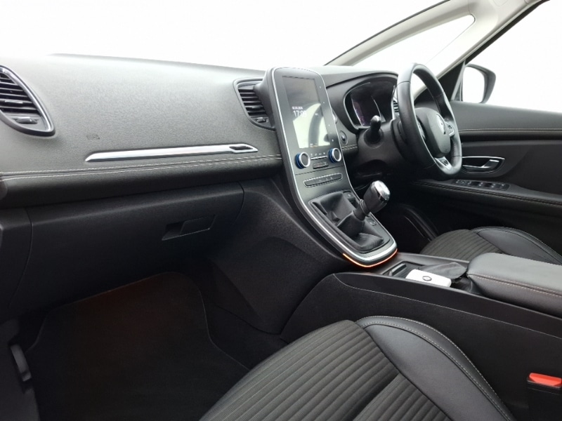 Used Renault Scenic 2018 for sale - 77721884: Photo 5