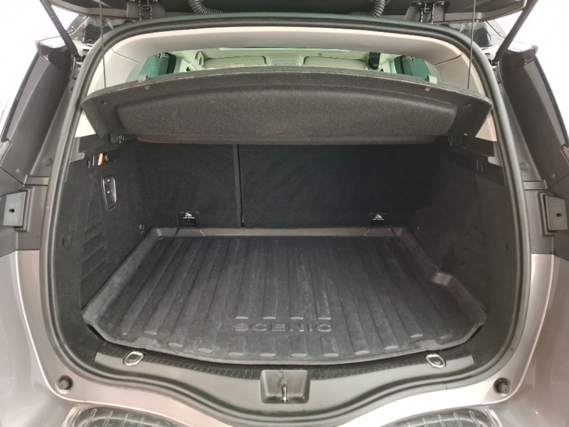 Used Renault Scenic 2018 for sale - 77721884: Photo 8