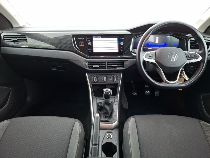 Used Volkswagen Polo 2024 for sale - 78099178: Photo 2