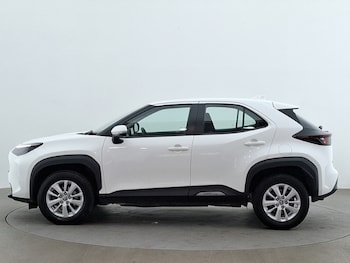 Used Toyota Yaris Cross 2023 for sale - 79044369: Photo