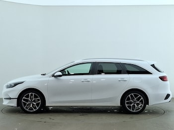 Used Kia Ceed 2024 for sale - 76687696: Photo