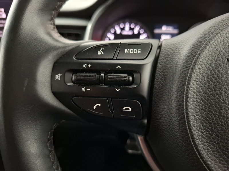 Used Kia Stonic 2021 for sale - 76583546: Photo 14