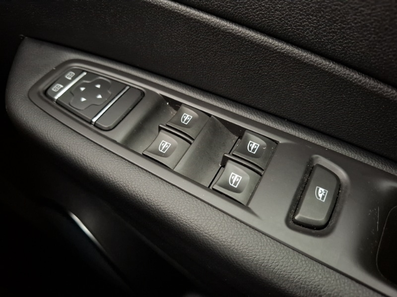 Used Renault Captur 2018 for sale - 78089170: Photo 19