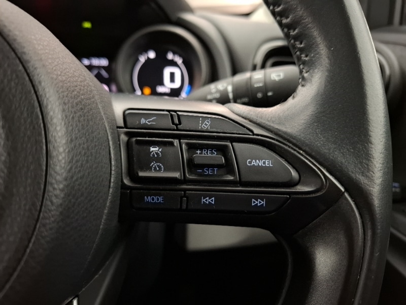 Used Toyota Yaris Cross 2022 for sale - 77076135: Photo 15