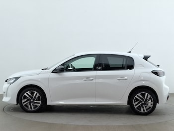 Used Peugeot 208 2023 for sale - 79164542: Photo