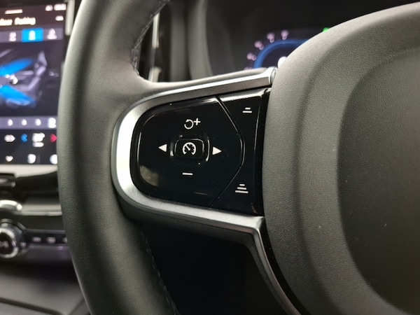 Used Volvo XC60 2024 for sale - 76289242: Photo 14