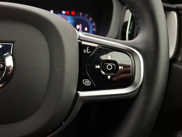 Used Volvo XC60 2024 for sale - 76289242: Photo 15