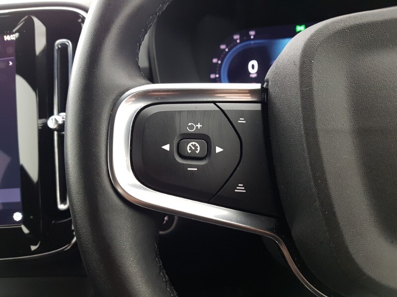 Used Volvo XC40 2024 for sale - 75976894: Photo 14