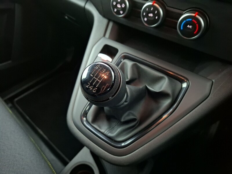 Used Renault Kangoo 2024 for sale - 76493442: Photo 13