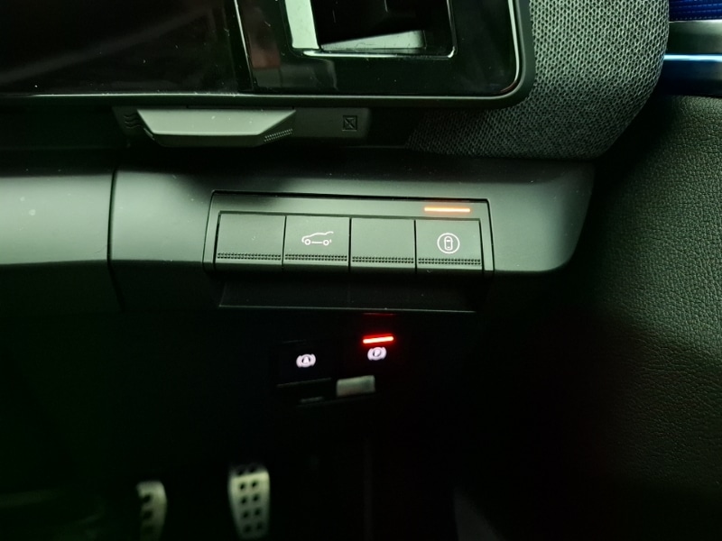 Used Renault Scenic E-Tech 2025 for sale - 76465438: Photo 19