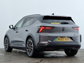 Used Renault Scenic E-Tech 2025 for sale - 76465438: Photo