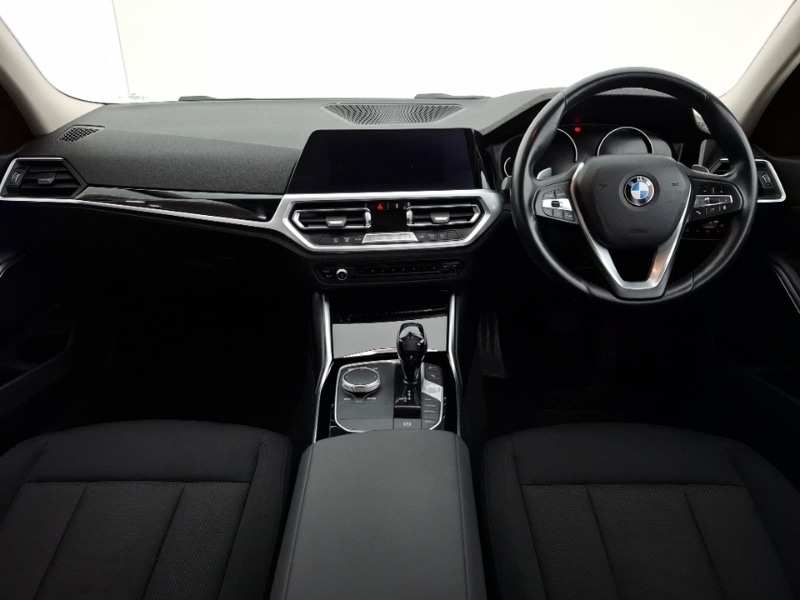 Used BMW 3 Series 2020 for sale - 76556396: Photo 2